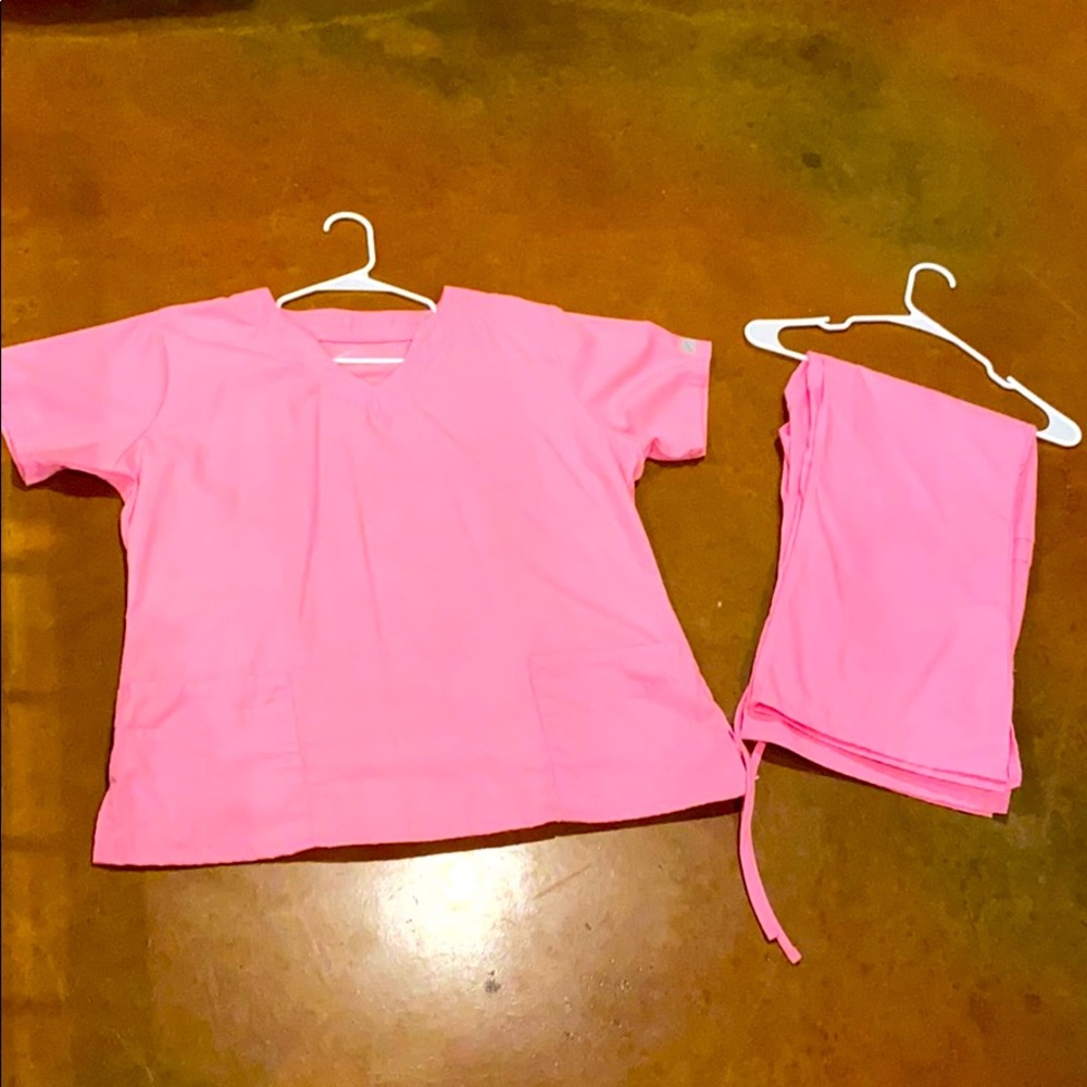 Buttersoft scrub set- large